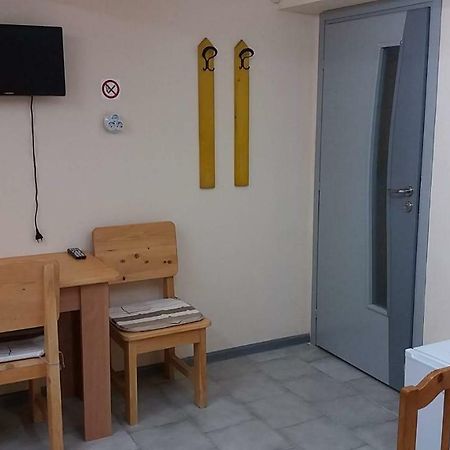 Нощувки Ботеви Shumen Exterior photo